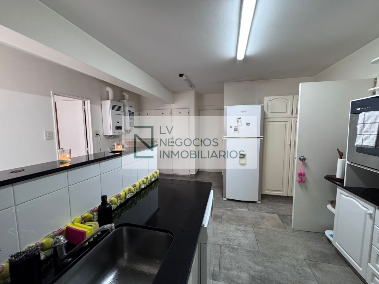 Departamento 3 dormitorios Dean Funes 500