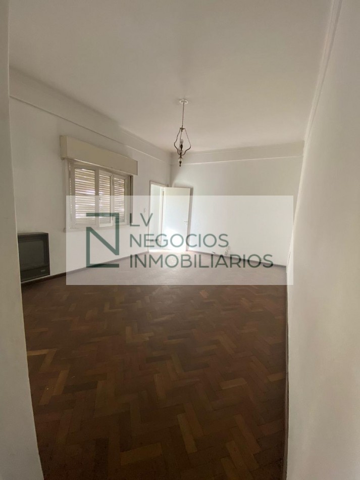 Departamento calle Caseros y Balcarce micro centro