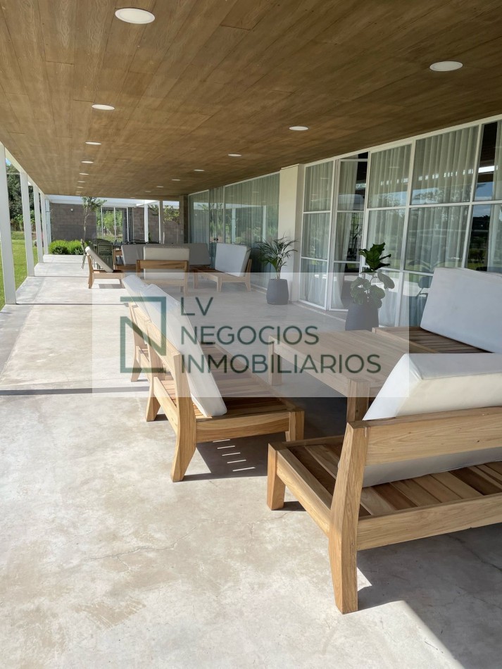 Terreno en la arbolada