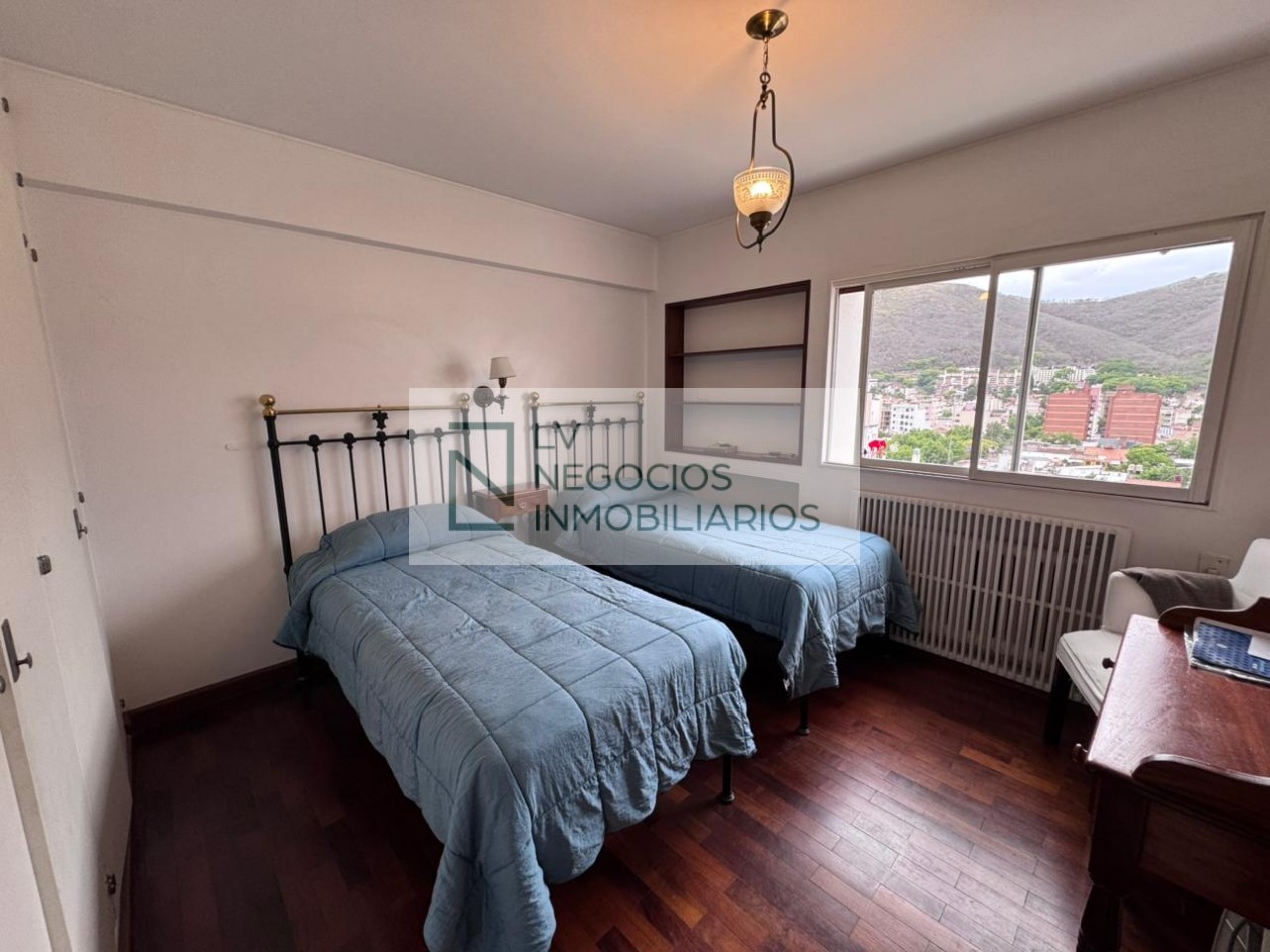 Departamento 3 dormitorios Dean Funes 500