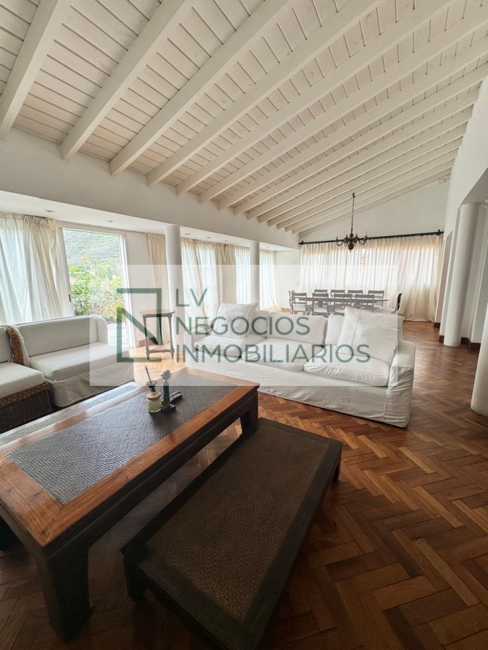Alquiler Casa Tres Cerritos