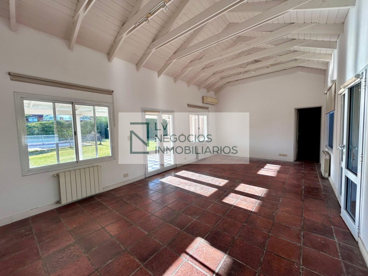 Casa Tipal